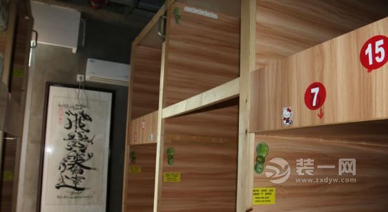 苏州一胶囊旅馆装修擅自拆除防火门被临时查封